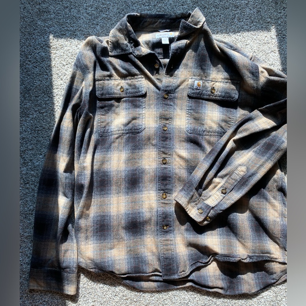 Men’s Large Carhartt Heavy-Weight Flannel